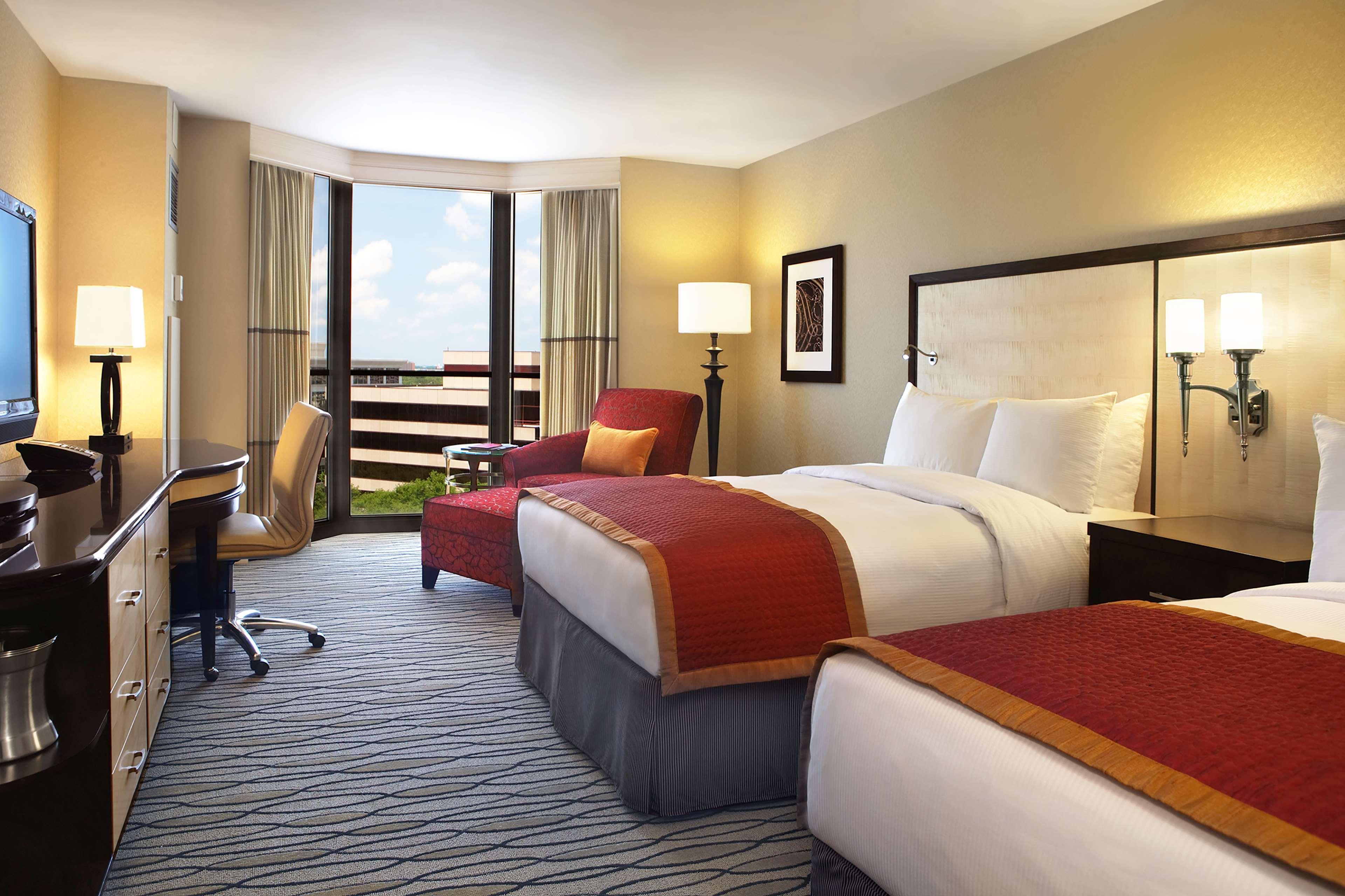 Hilton Rosemont Chicago O'Hare Otel Oda fotoğraf