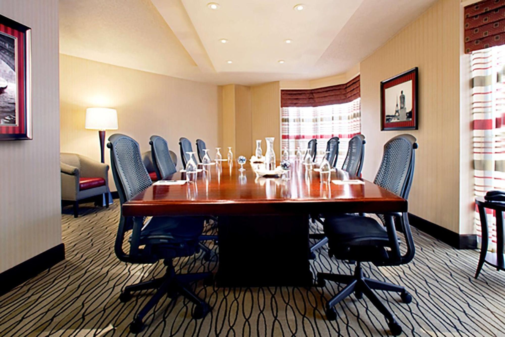 Hilton Rosemont Chicago O'Hare Otel Dış mekan fotoğraf